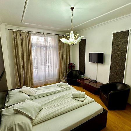 Garsoniera Ultracentral Leilighet Bacău Eksteriør bilde